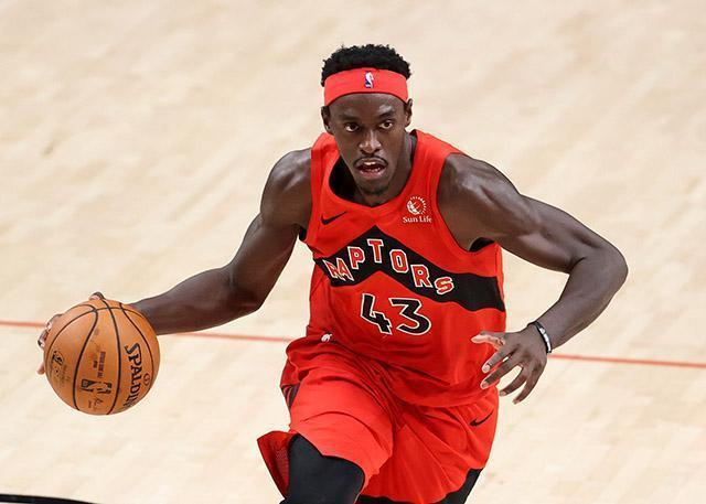 意大利男篮绝杀勇士,麦科勒姆高光表现的简单介绍 意大利男篮绝杀勇士,麦科勒姆高光表现的简单介绍