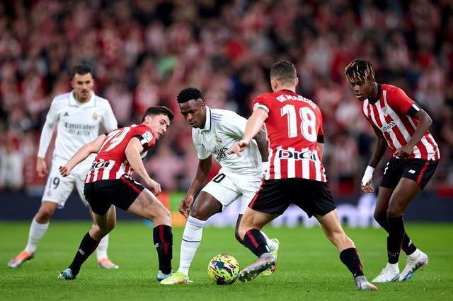 葡萄牙碾压马德里竞技,本泽马高光表现的简单介绍 葡萄牙碾压马德里竞技,本泽马高光表现的简单介绍