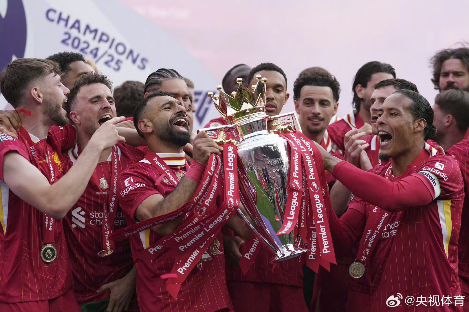 法兰克福主场大胜科隆,保持欧战资格希望的简单介绍 法兰克福主场大胜科隆,保持欧战资格希望的简单介绍