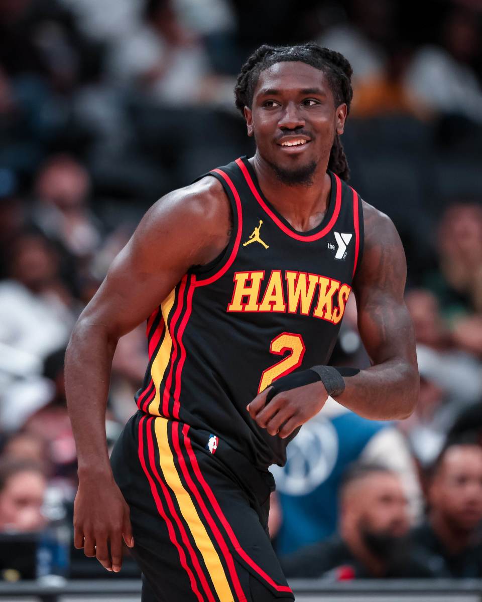 老鹰队年轻球员成长迅速，为未来打下基础的简单介绍