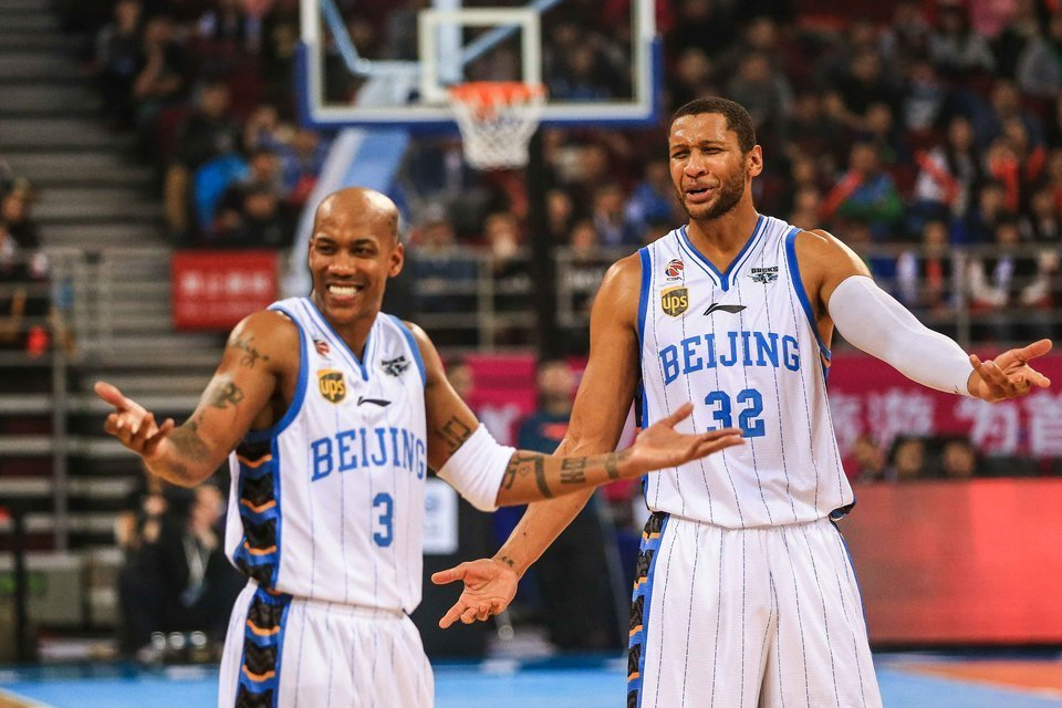 泰国队轻取印度队,黄鸭组合关键制胜的简单介绍 泰国队轻取印度队,黄鸭组合关键制胜的简单介绍