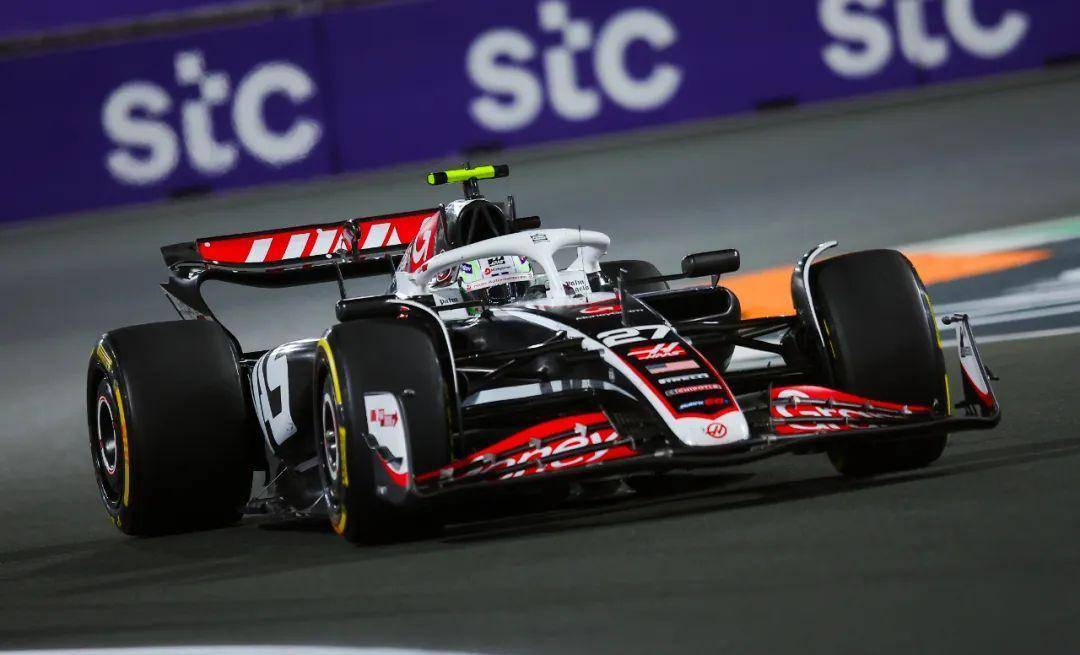 爱游戏大厅-索伯车队翻盘哈斯车队，诺里斯带队取胜的简单介绍