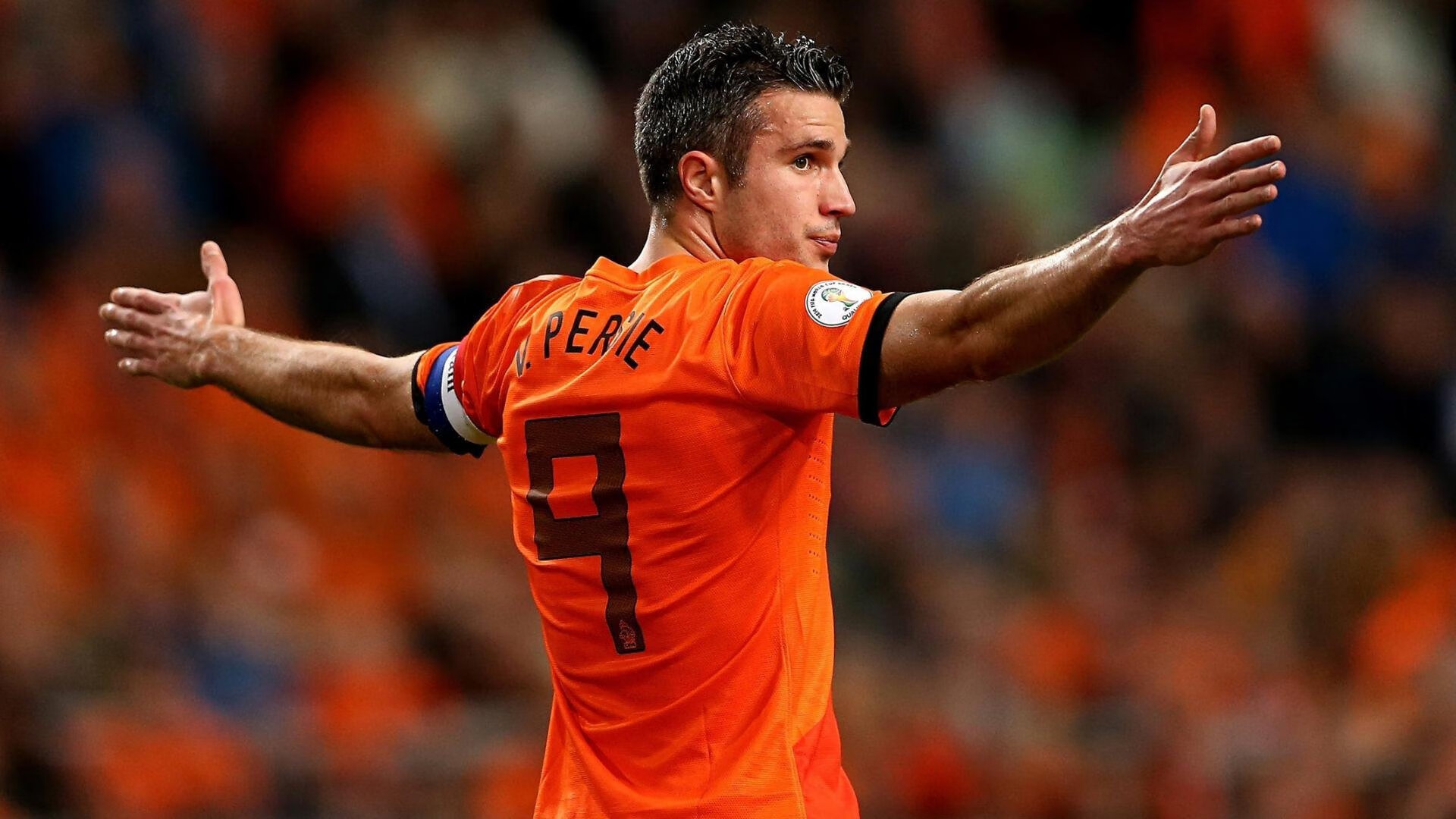 莱奥爆发撕裂防线,塞维利亚提前终结悬念,佛罗伦萨梦碎欧联