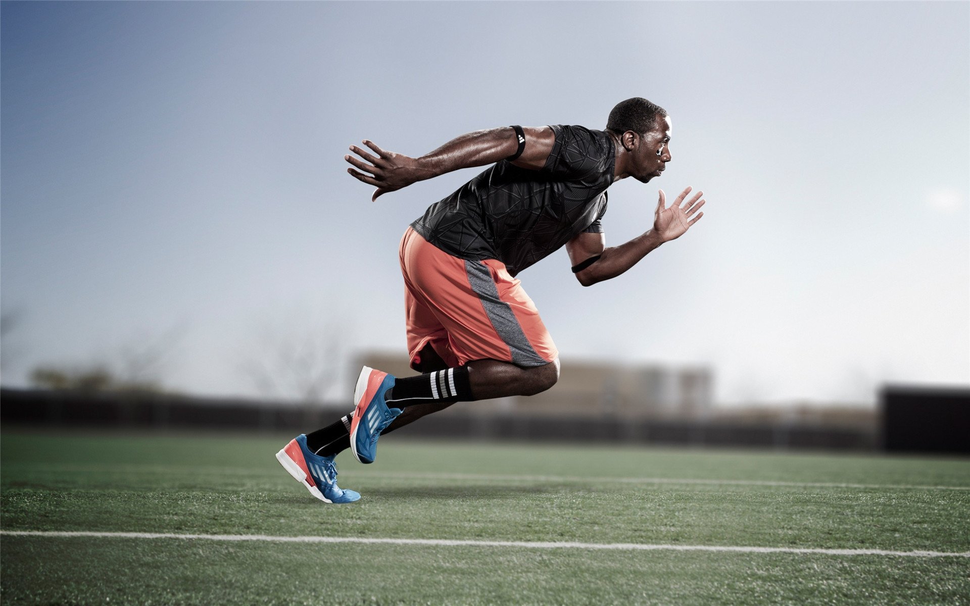 从谷底到巅峰，克莱末节狂飙完成自我救赎，广厦力克上海诠释篮球真谛